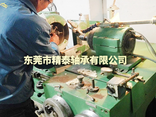 軸承機器設備